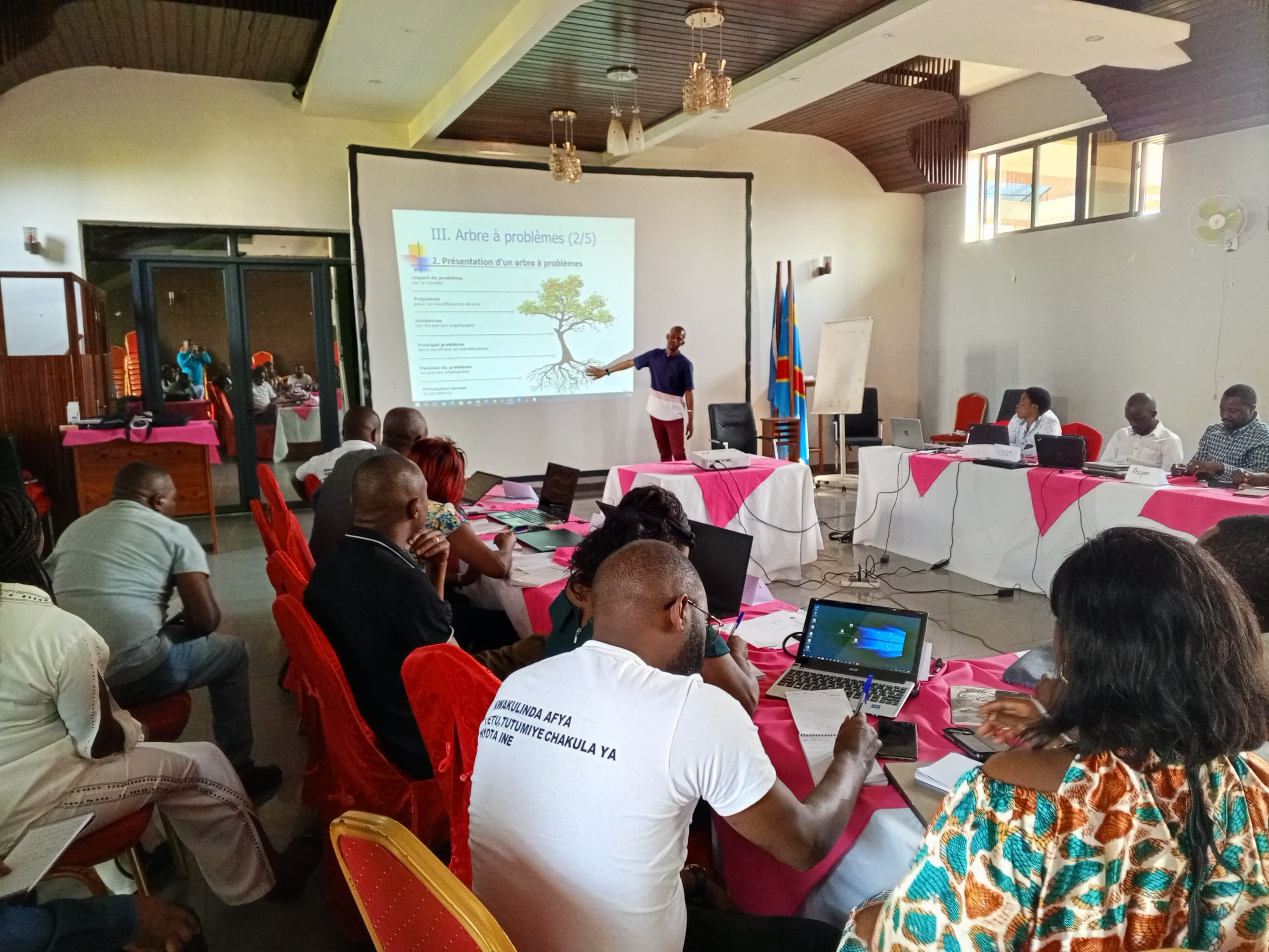 Des agents psychosociaux de PAP-RDC